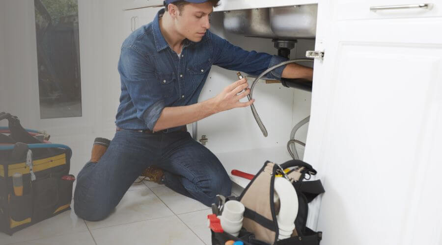 Professional water heater repair in Collinsville, IL